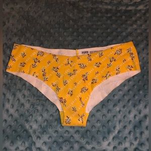 Victoria’s Secret cheekie panty